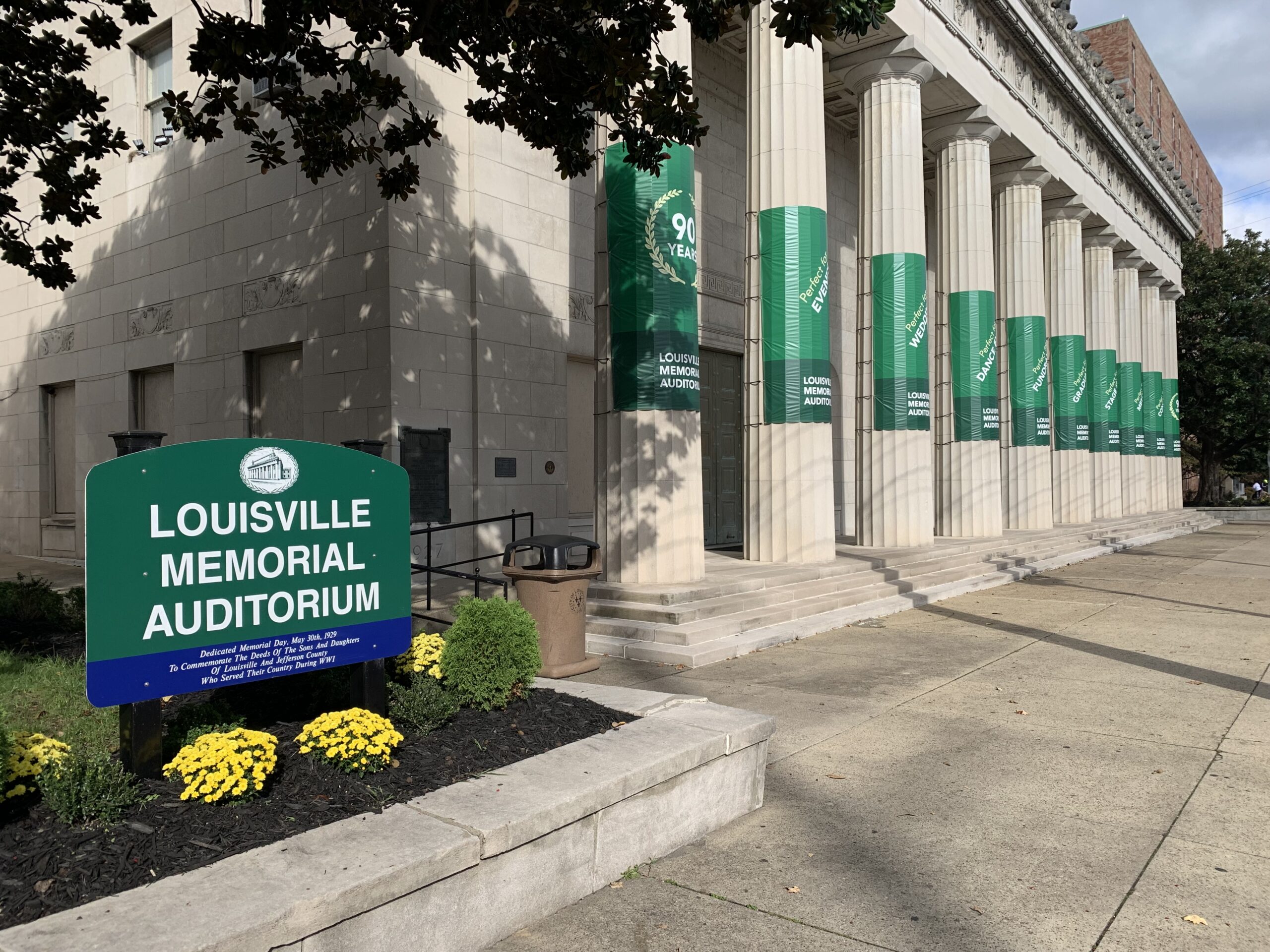 Buffalo Memorial Auditorium - Wikipedia